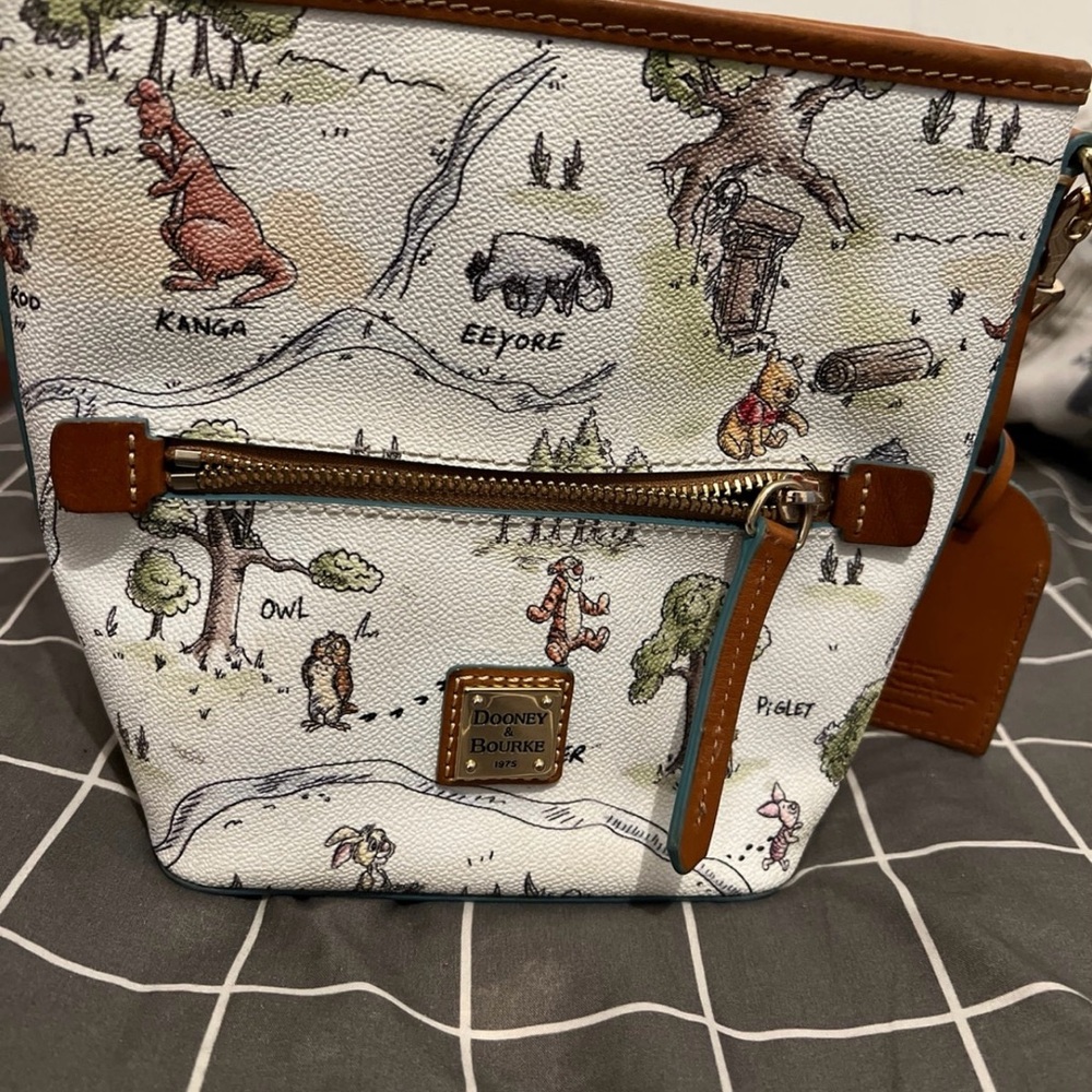 Dooney and bourke cross body